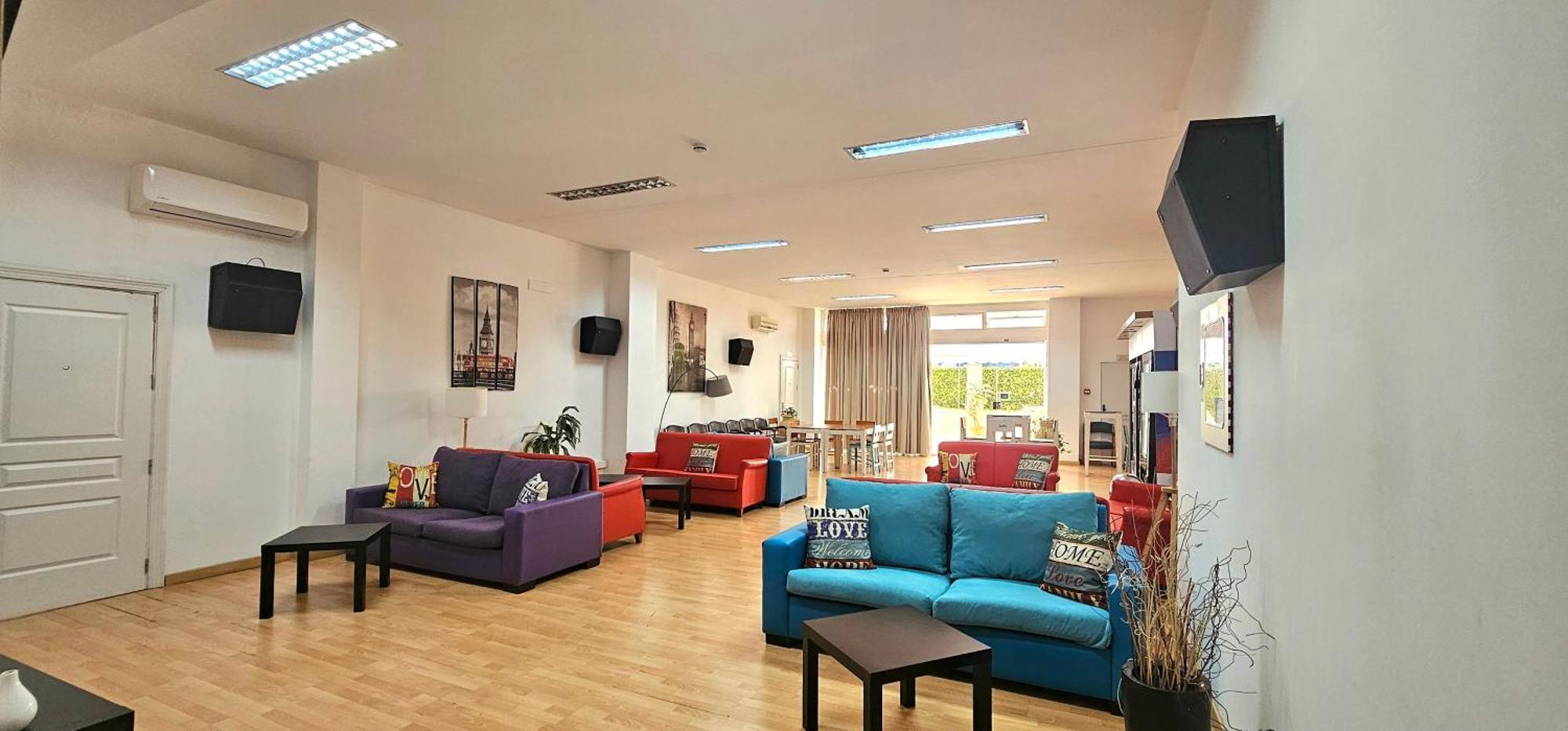 Hostel Residencia Alfil Малага Екстер'єр фото