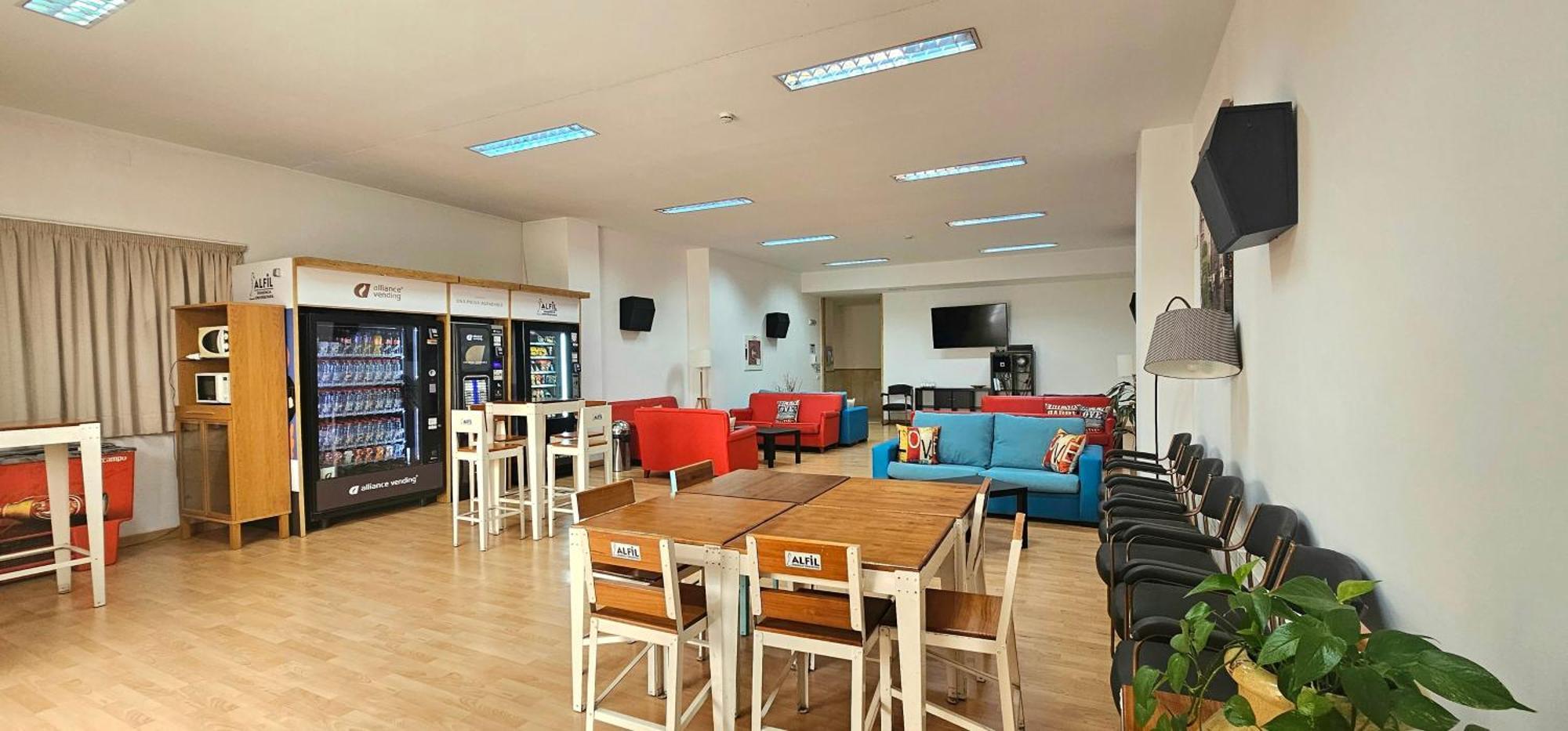 Hostel Residencia Alfil Малага Екстер'єр фото
