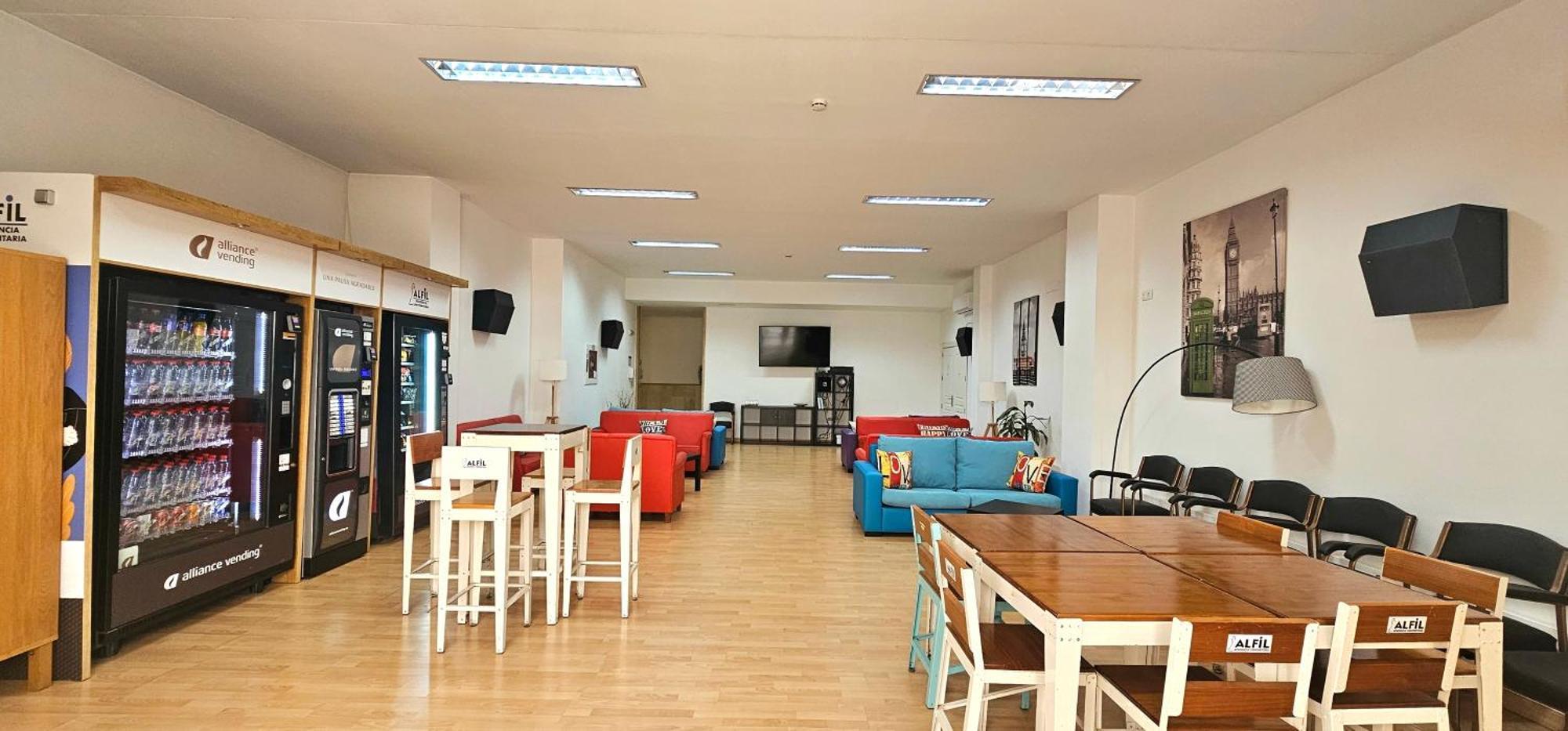 Hostel Residencia Alfil Малага Екстер'єр фото